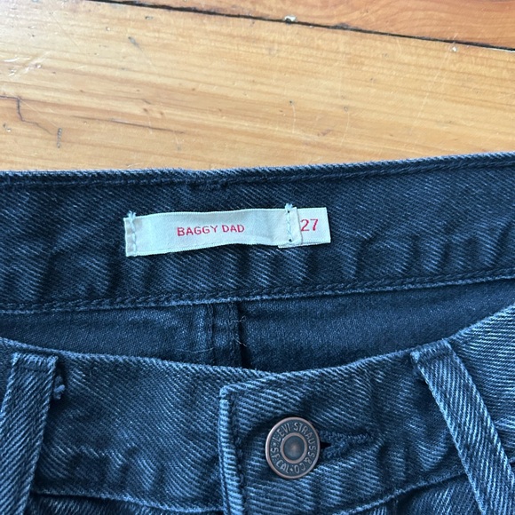 Sold - Picture 6 of 7